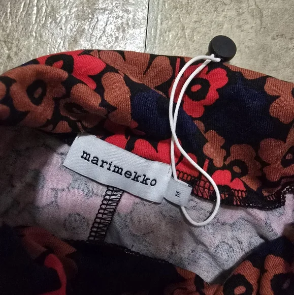 NWD Marimekko Armas Unikko Turtleneck Top Medium
